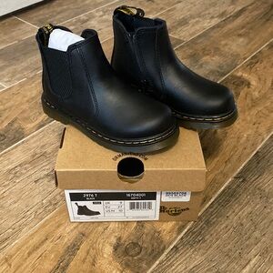 Nvr Worn black toddler Dr. Martens